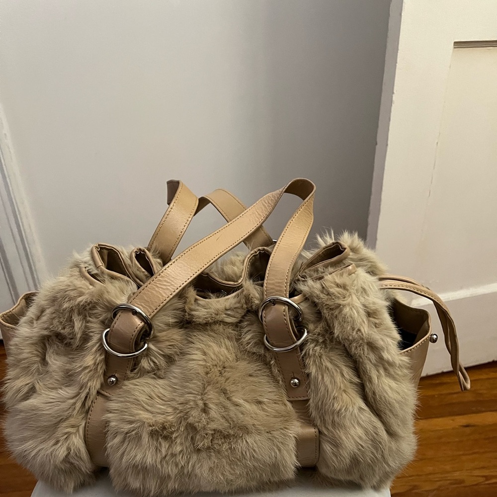 Beige Kenneth Cole handbag